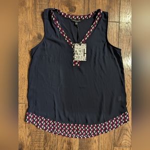 41 Hawthorn Women's Navy Blue Sleeveless Print Detail V-Neck Blouse Size M NWT!